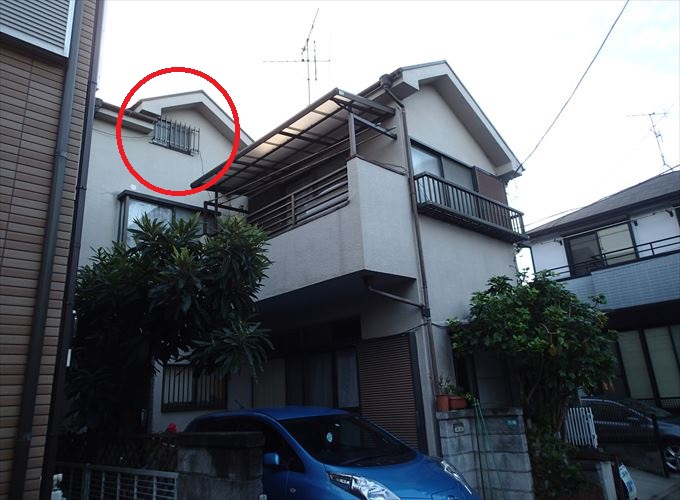 切妻屋根の建物