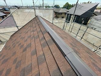 棟板金取り付け