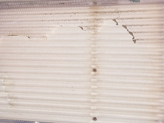 ネット入り波板