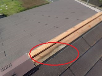 千葉市若葉区　貫板に雨染み