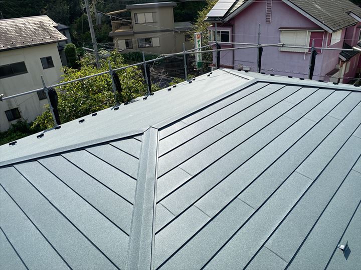 屋根カバー工事