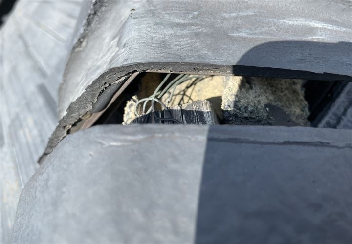 芯木がズレてしまっています