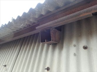 四街道市　屋根の先端