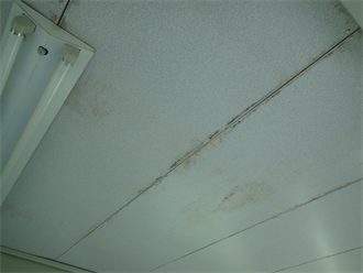 木更津市　雨漏りによる染み