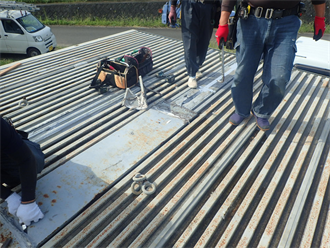 木更津市　一部板金の取り外し