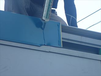 木更津市　重ね部分へのコーキング