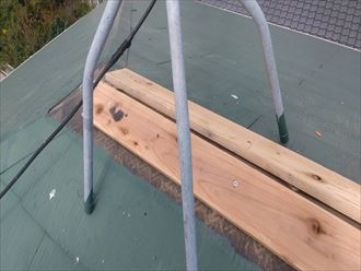 長生郡　貫板の設置