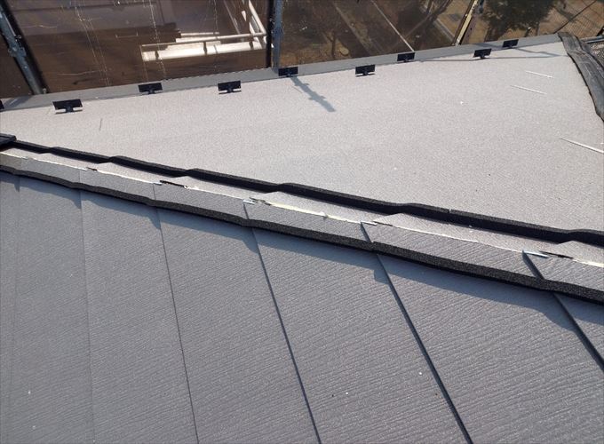 屋根材設置完了