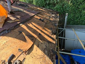 館山市　屋根材剥がし