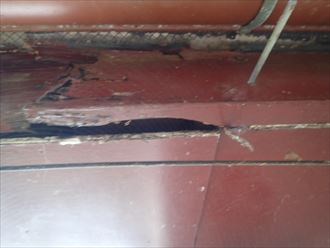 館山市　破風板の傷み