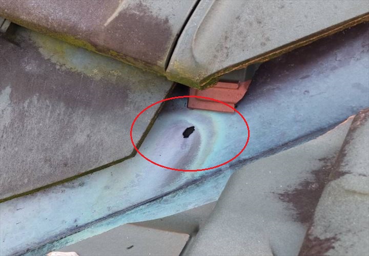 長生郡　谷板金の穴あき