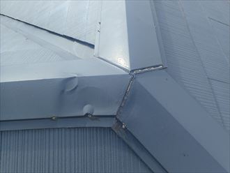 佐倉市　棟板金の状態