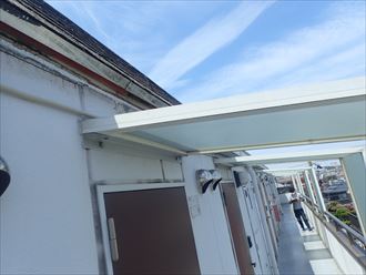 市原市　雨樋の部分欠損