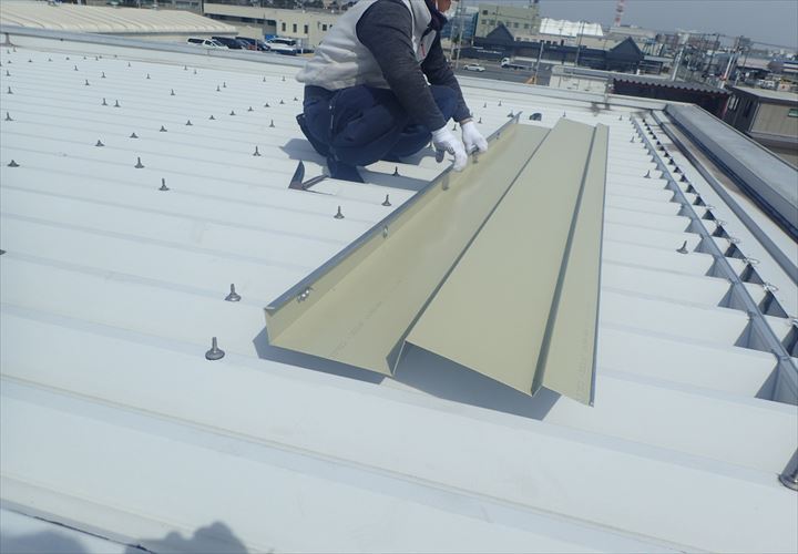 木更津市　板金の設置前