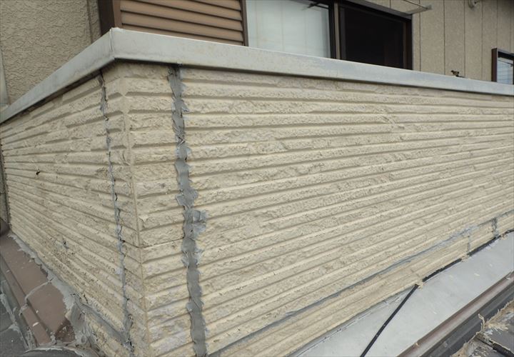 大網白里市　外壁とコーキングによる補修状況