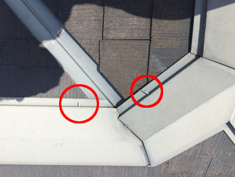 棟板金の釘浮きを確認