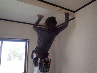 木更津市　既存クロス剥がし