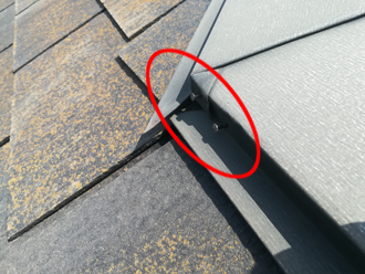 固定釘に浮きが発生