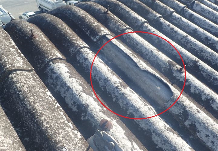 君津市　屋根材の割れ