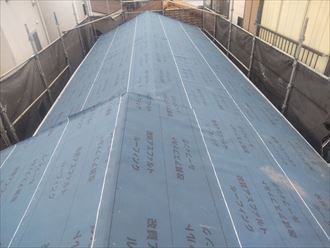 防水紙設置完了