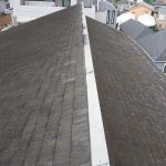 築20年が経過し、塗装が剥がれたスレート屋根