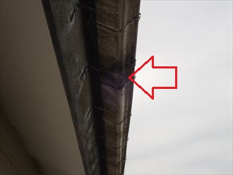 佐倉市　雨樋の割れ