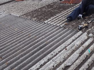 木更津市　屋根材剥がし