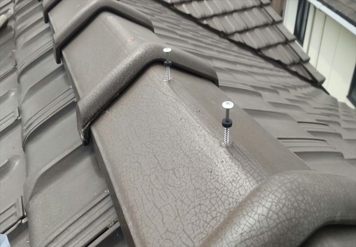 木更津市　棟瓦の固定