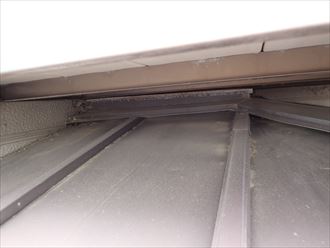 四街道市　雨漏り箇所上部の屋根調査