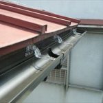 塩化ビニル製雨樋