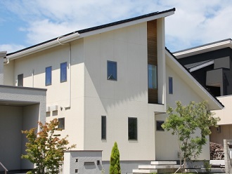 片流れ屋根のお洒落なお住まい