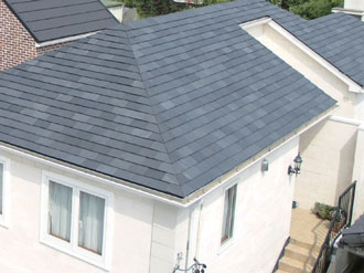 天然スレートの屋根