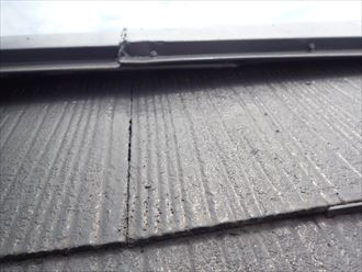 佐倉市　棟板金の隙間