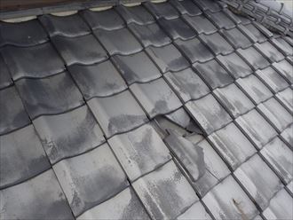 富津市　屋根瓦の割れ