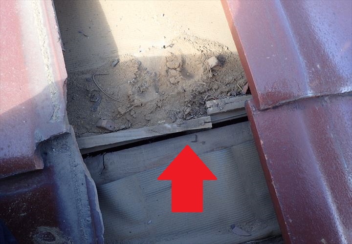 木更津市　防水紙の捲れ