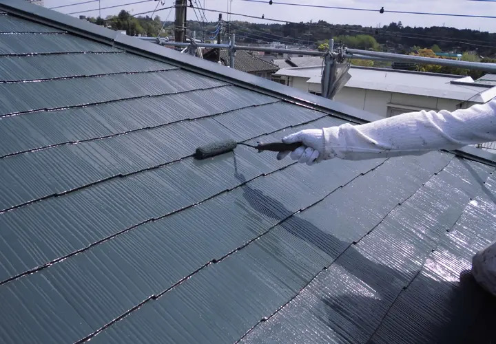金属屋根の塗装