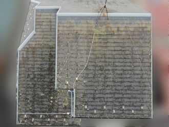 屋根全体　北面の傷み