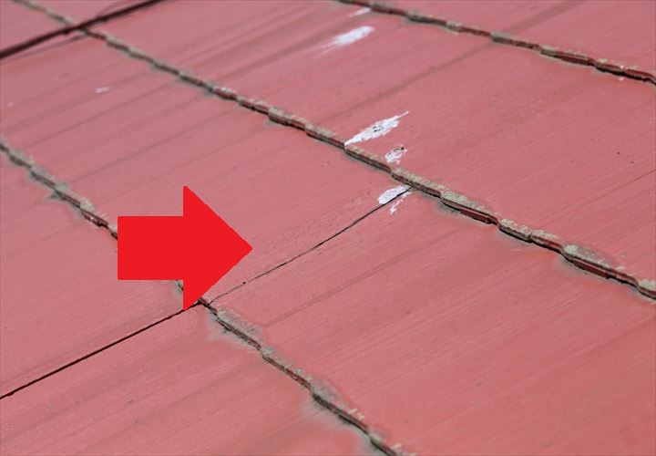 木更津市　屋根材の割れ