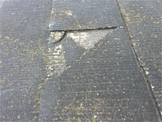 屋根の破損