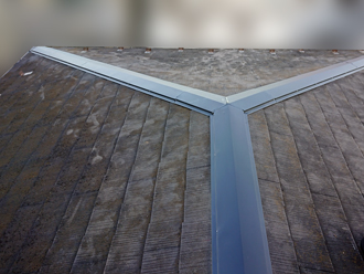 棟板金交換完了