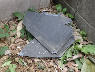 パミール屋根材　落下