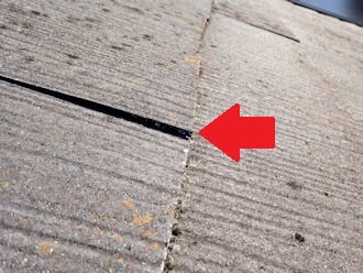 スレート屋根の反り