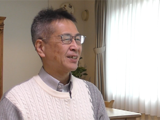 インタビュー中のY様