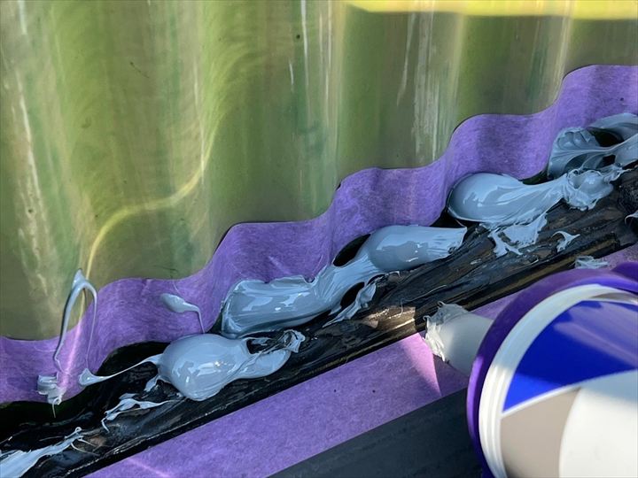 コーキング充填