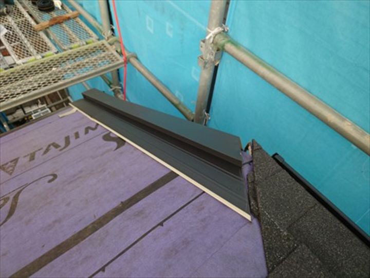 ケラバ板金、軒先板金
