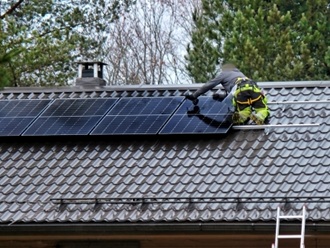 太陽光取り付け