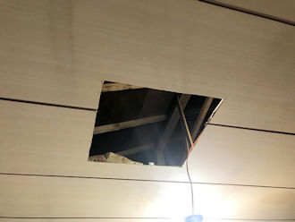 点検口設置工事