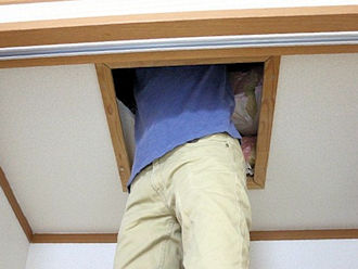 点検口から点検