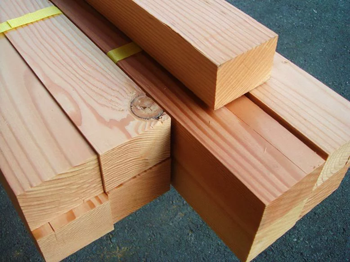 実際に使われる垂木材のイメージ