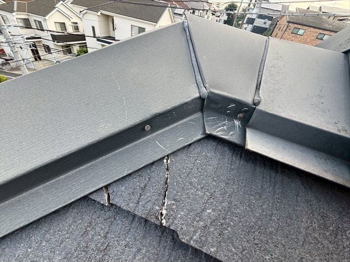 屋根の現状確認からスタート